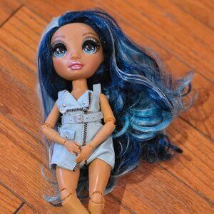 Rainbow High - Skylar Bradshaw - Blue Doll